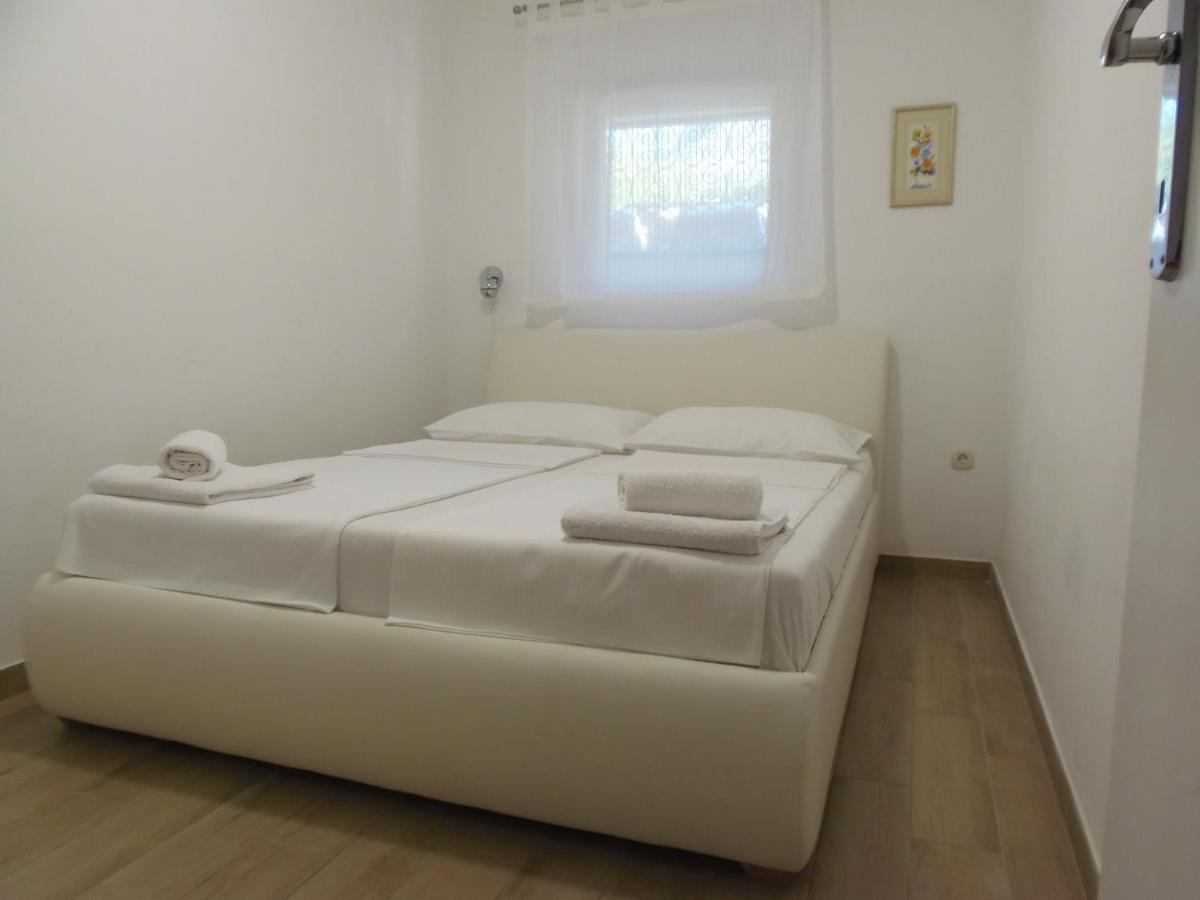 بول Villa Rajski Dvor 2 المظهر الخارجي الصورة